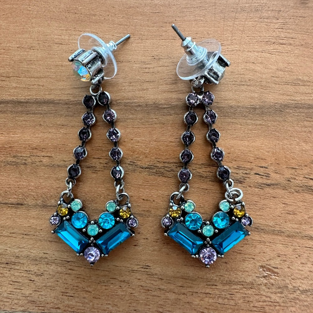 Beautiful gemstone earrings - costume jewelry